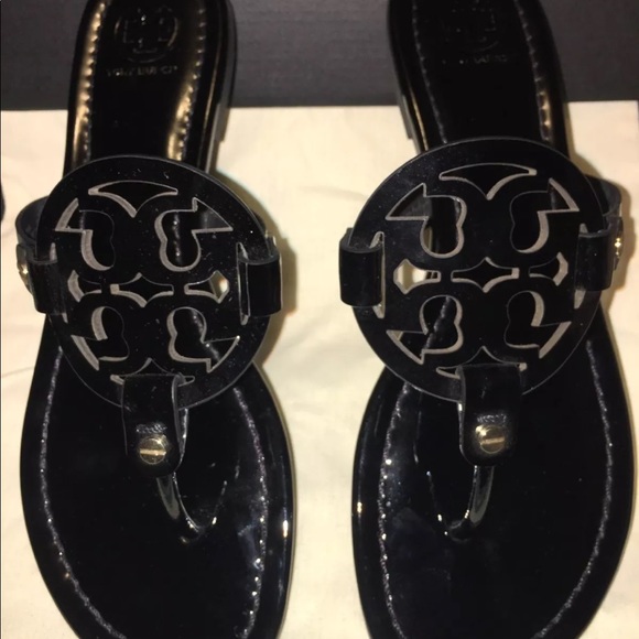 Tory Burch Miller Black Patent Leather size 9.5 - Picture 2 of 8